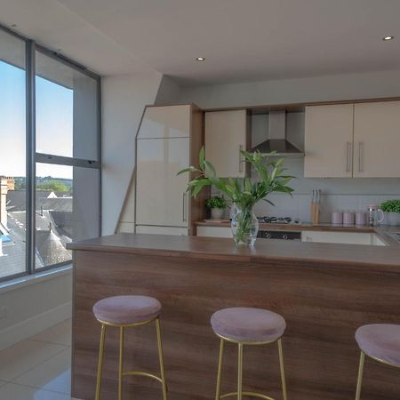 Rooftop Apartment At Queens Beautiful Views Belfast Exterior foto